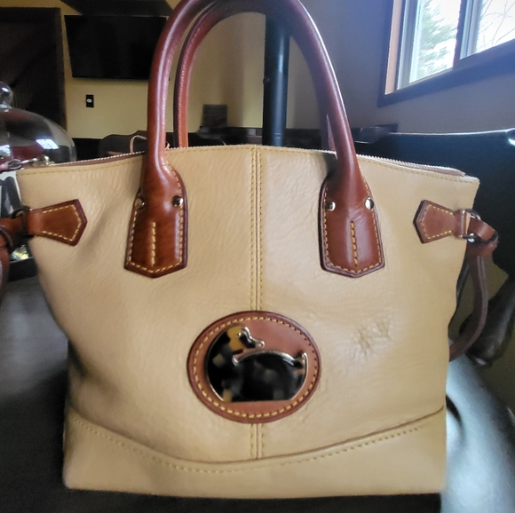 Dooney & Bourke Handbags - Dooney & Bourke Wonderduck Tote Mini